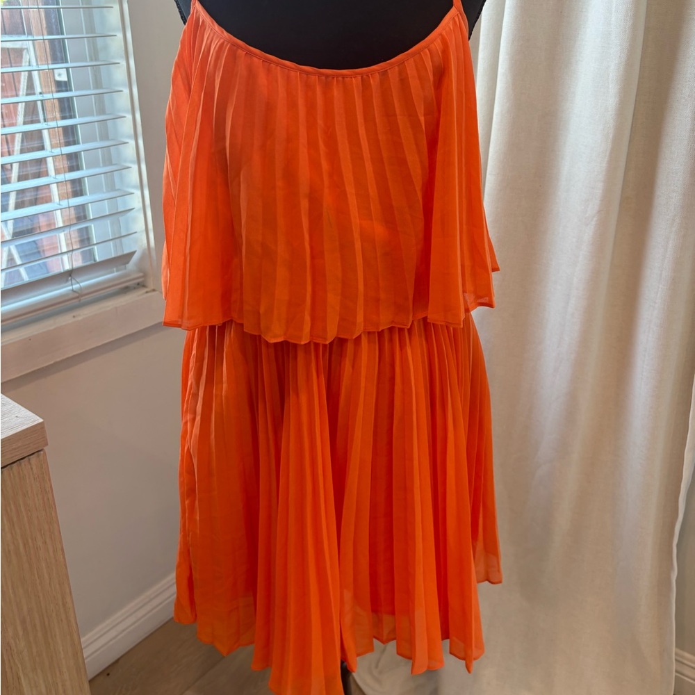 Bebe dress